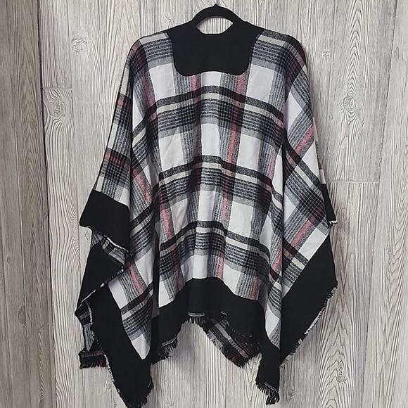 Steve Madden Pashmina Wrap Shaw Plaid Womens One Size Fits Most - Picture 5 of 8